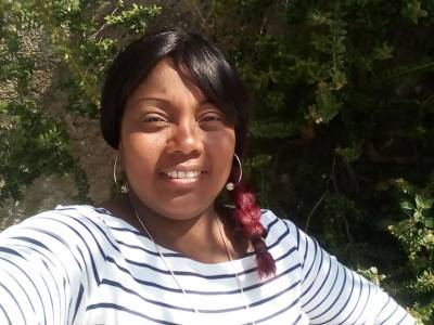 Brasileira morre em atentado na França
