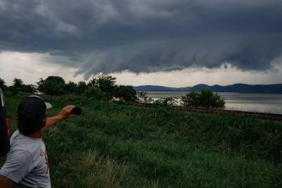 Caçador de tempestades dos EUA anuncia expedição ao Sul do Brasil para acompanhar efeitos do El Niño