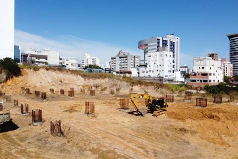 Vídeo: trabalhos de aterramento são concluídos no Santa Vita, em Criciúma