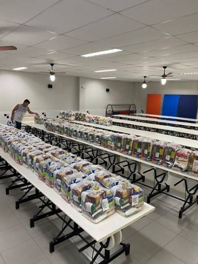 'Perdidos na Lama' realiza ação beneficente e arrecada 110 cestas básicas para doação