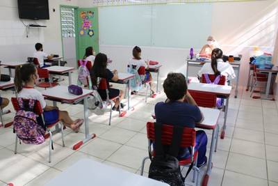 Volta às aulas: Criciúma não vai exigir vacina contra a Covid-19 