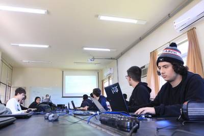 Curso técnico em Informática do Colégio Satc completa 20 anos com mais de 600 alunos formados 