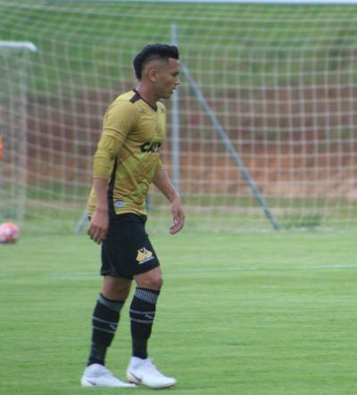 Gol do atacante Reis viraliza na Argentina e é destaque em noticiário 