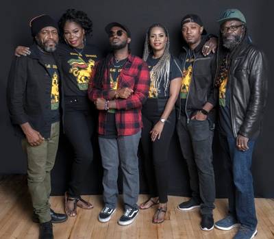 The Wailers: lendária banda de Bob Marley estará em Criciúma com músicas inéditas