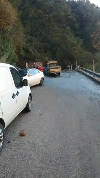 Tráfego de veículos ficará bloqueado na Serra do Corvo Branco até quinta-feira