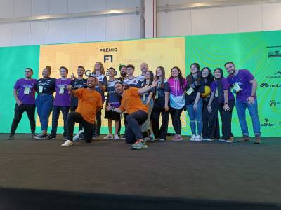 Equipes da escola Sesi de Criciúma são classificadas para a etapa nacional do torneio de robótica 