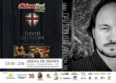 David Quinlan faz show gratuito na Heimatfest