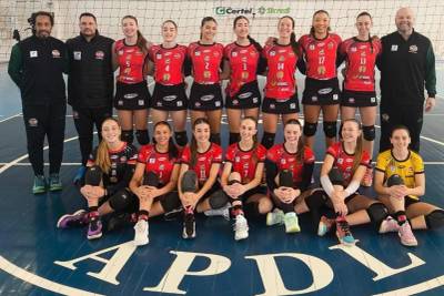 Vôlei Mampi é campeão da Copa Sul Sub-19
