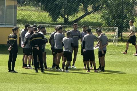 Jogo-treino, Otero titular e ideia de Tigre