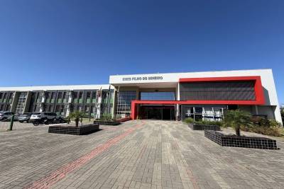 Das raízes do carvão ao futuro da educação: EMEB Filho do Mineiro celebra 40 anos em sessão especial