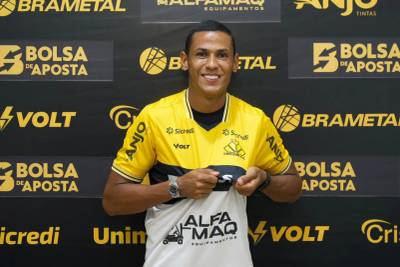 Com experiência na bagagem, Bruno Alves veste a camisa do Criciúma