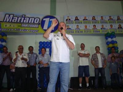Comício em Morro Chato supera expectativa de Mariano e Dair 