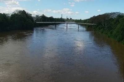 Após sequência de dias chuvosos, nível dos rios Araranguá e Tubarão começa a baixar