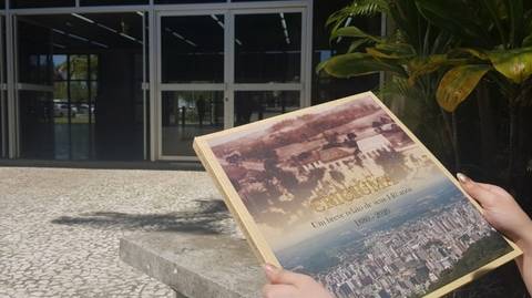 Livro 'Criciúma: Um breve relato de seus 140 anos' é lançado