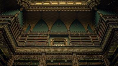 Descubra o encanto do Real Gabinete Português de Leitura no coração do Rio de Janeiro