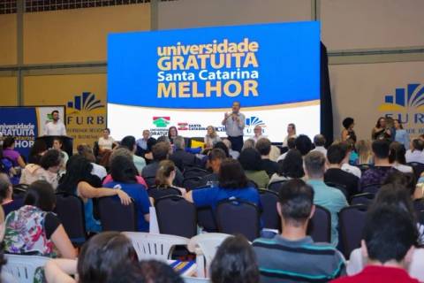 Pelo Estado 25/07: Estudantes notificados por irregularidades no Universidade Gratuita