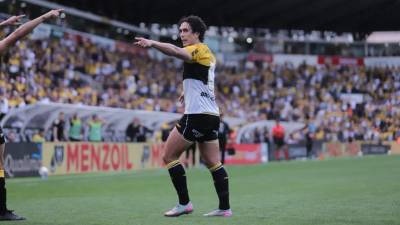 Atacante atinge metas e terá contrato renovado com o Criciúma