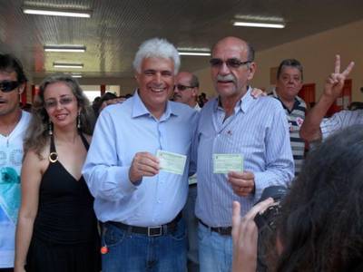 Décio e Lino votam no Rincão  