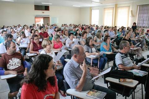 Diocese promove estudos sobre a Campanha da Fraternidade