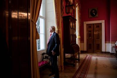 Trump retorna para a Casa Branca