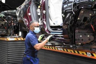 Economia norte-americana começa a girar