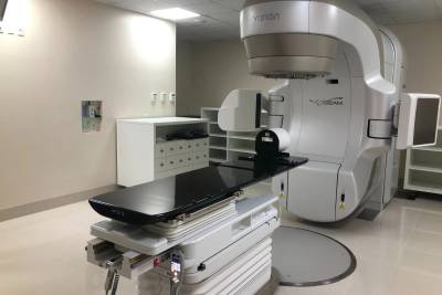 Acelerador linear do Hospital São José garante mais precisão no tratamento contra o câncer