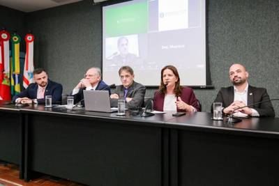 Pelo Estado 18/04: E a saúde em Santa Catarina, como vai?