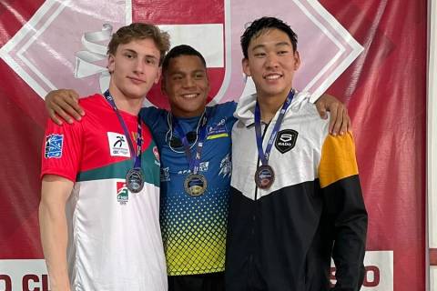Nadador do Mampituba/FME Criciúma conquista duas medalhas no Sul-Brasileiro