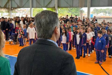 Governo de Criciúma retoma projeto Hino na Escola nesta segunda-feira