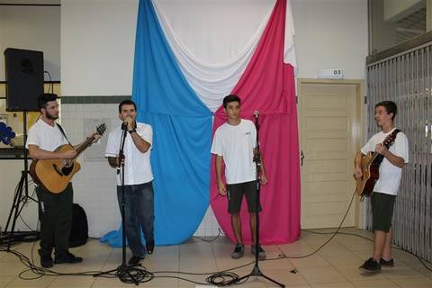 Reflexão e música homenageiam mulheres na Satc
