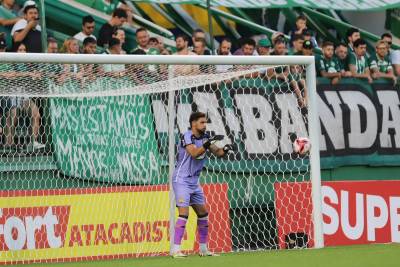 ‘Foco total na Taça Acesc para conseguir a vaga na Copa do Brasil’, destaca goleiro do Tigre sobre estreia
