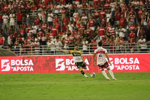 Ao vivo: Criciúma perde para o CRB; acompanhe a repercussão da partida