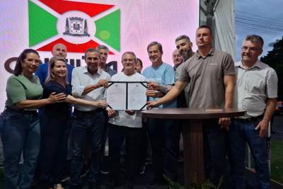 Criciúma: ordem de serviço para revitalização da Praça da Resistência Democrática é assinada