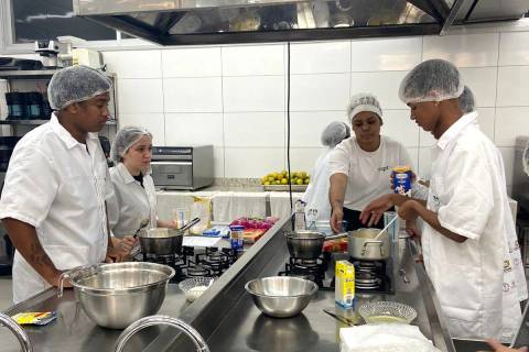 Criciúma adere ao Pacto Nacional pela Superação do Analfabetismo e Qualificação na Educação