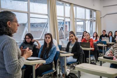 Universidade Gratuita: inscrições para o segundo semestre encerram nesta sexta-feira 
