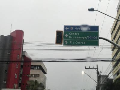 Semáforos desligados causam transtorno nos cruzamentos próximos ao Hospital São José