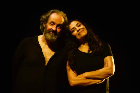Atores de renome apresentam peça teatral em Criciúma