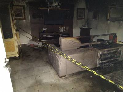 Incêndio atinge apartamento no Centro de Criciúma; idosa e animal de estimação foram socorridos 