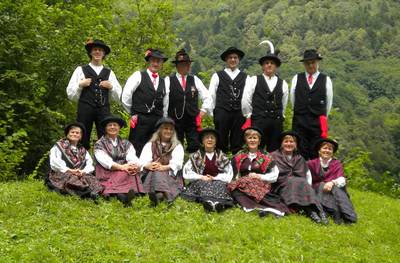 Grupo Folclórico Italiano faz apresentação em Criciúma