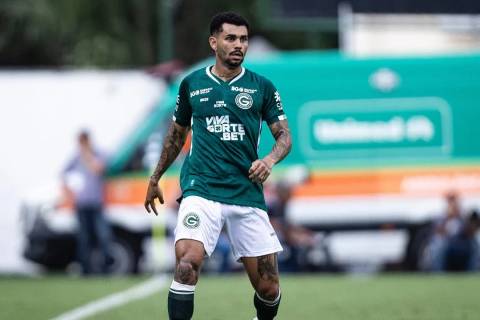 Criciúma acerta com lateral-direito vindo da Série B