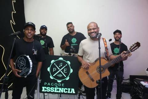 Pagode Essência: grupo regional leva a alegria do gênero para o Sul catarinense