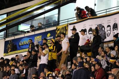 Torcida Guerrilha Jovem entra com ação na justiça para assistir aos jogos no Heriberto Hülse