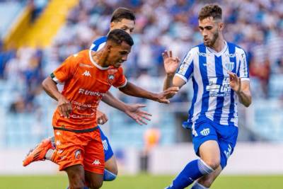 Com vagas decididas nos pênaltis, estão definidos os semifinalistas do Catarinense