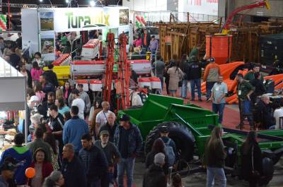 Consolidada como a maior feira do agro em SC, AgroPonte encerra com recorde de público e negócios