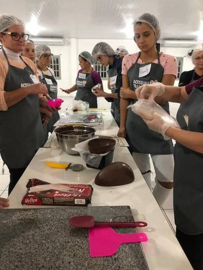 Inscrições para oficina de produção de ovos de Páscoa em Jacinto Machado iniciam nesta quarta-feira