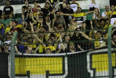 Camboriú inicia venda de ingressos para a final da Taça Acesc