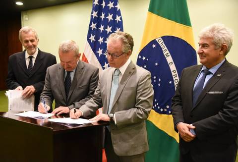 Representantes do Brasil e dos EUA discutem Ciência e Tecnologia