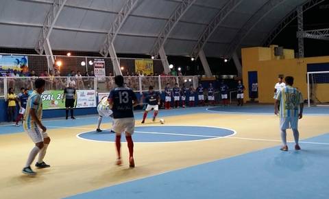 Campeonato de Futsal movimenta a quadra central no Arroio