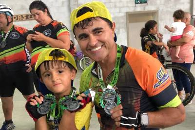 Pai e filho garantem pódio duplo para Içara