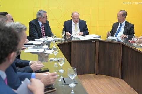 Pelo Estado 20/10: Jorginho consegue ajuda do Governo Federal